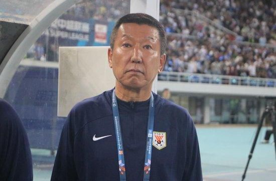 其他球员在续约上没有任何问题，从劳塔罗到迪马尔科再到姆希塔良、巴雷拉，这些人准备再一次对国米和马洛塔点头。